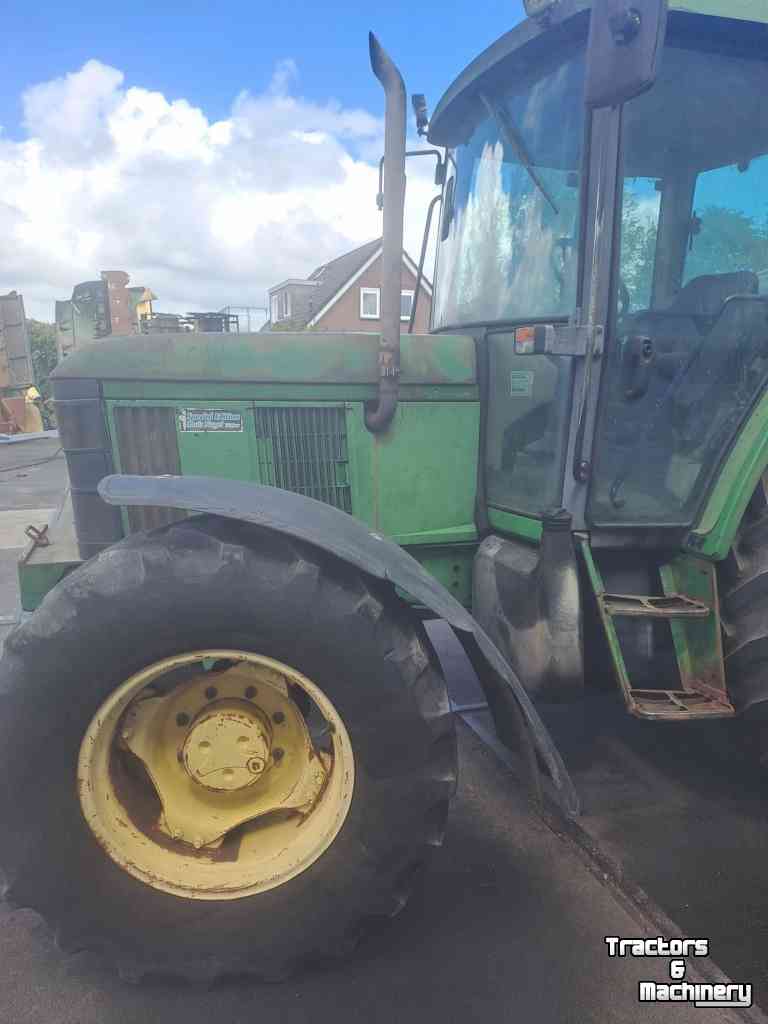 Tractor John Deere 6210