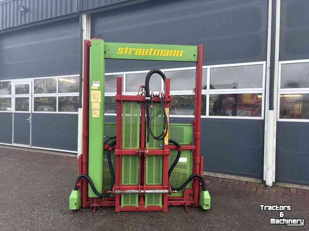 Silage block-cutter Strautmann Hydrofox HQ 2500