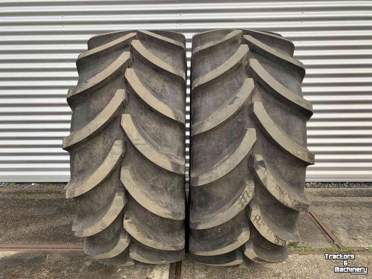 Wheels, Tyres, Rims & Dual spacers Vredestein 710/70R38 100%