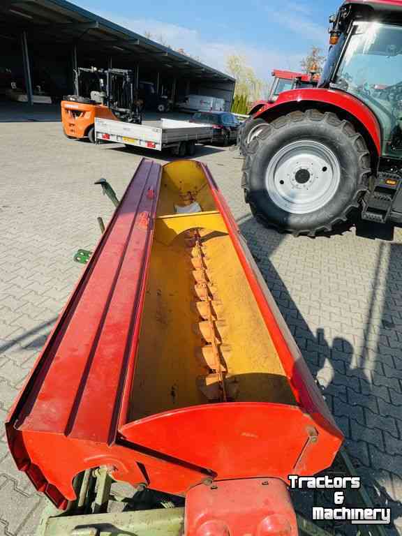 Seed drill Nodet Nokkenrad zaaimachine