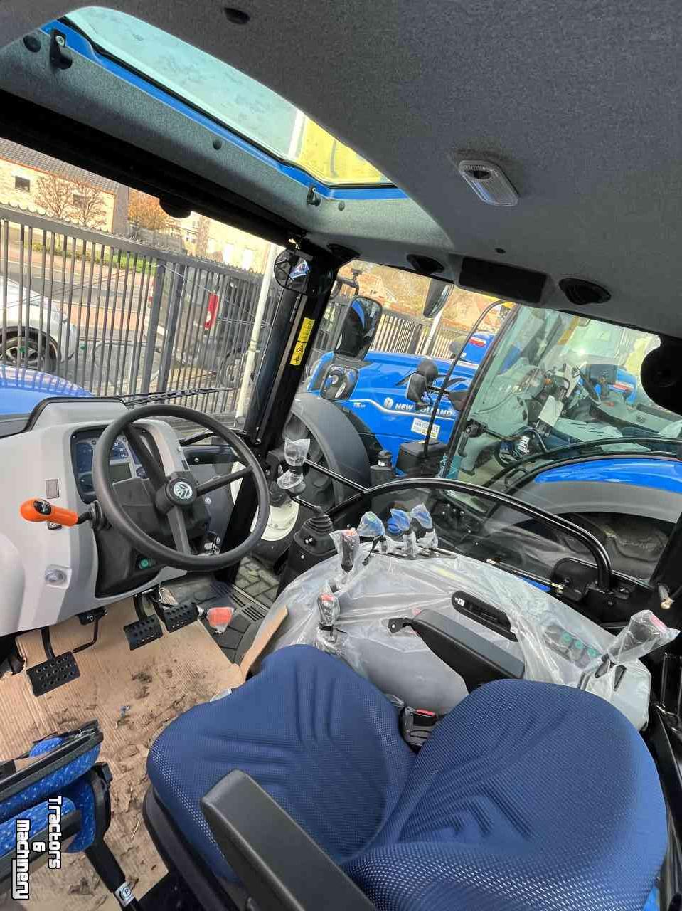Tractor New Holland T4.75s STAGE V