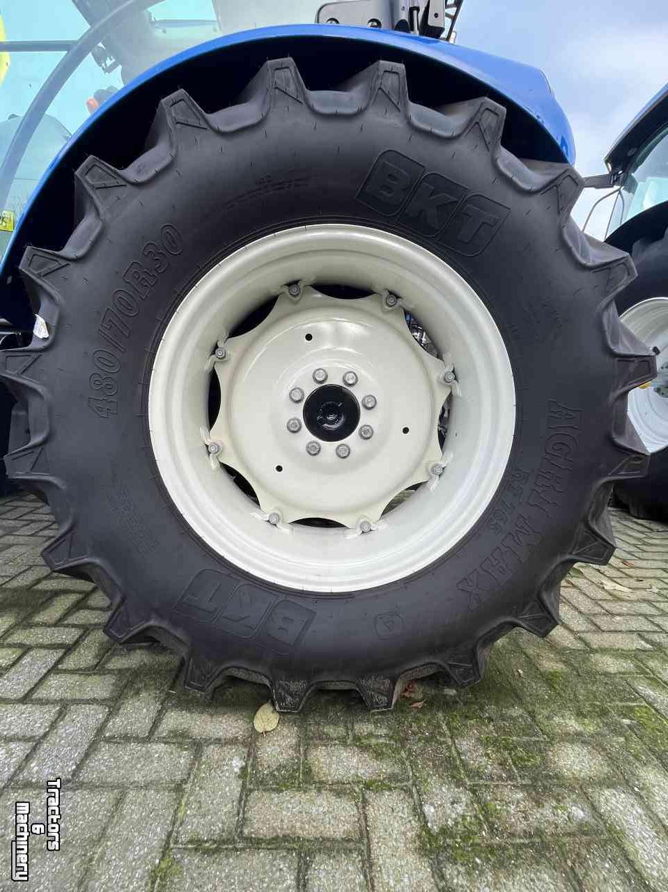 Tractor New Holland T4.75s STAGE V