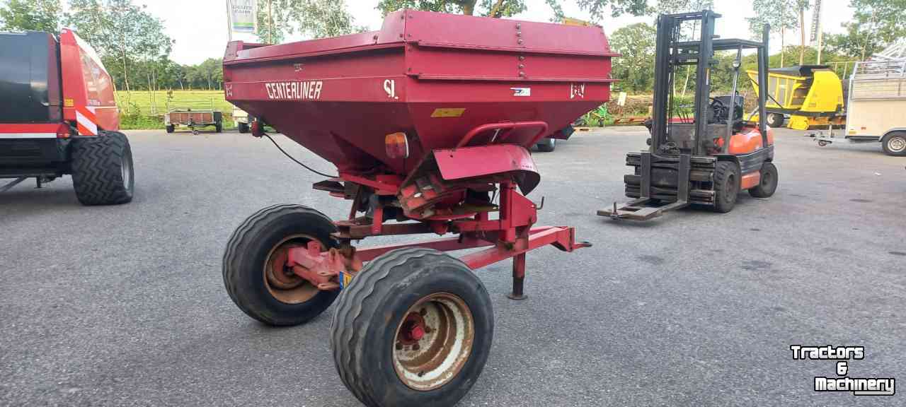 Fertilizer spreader Lely Centerliner SL