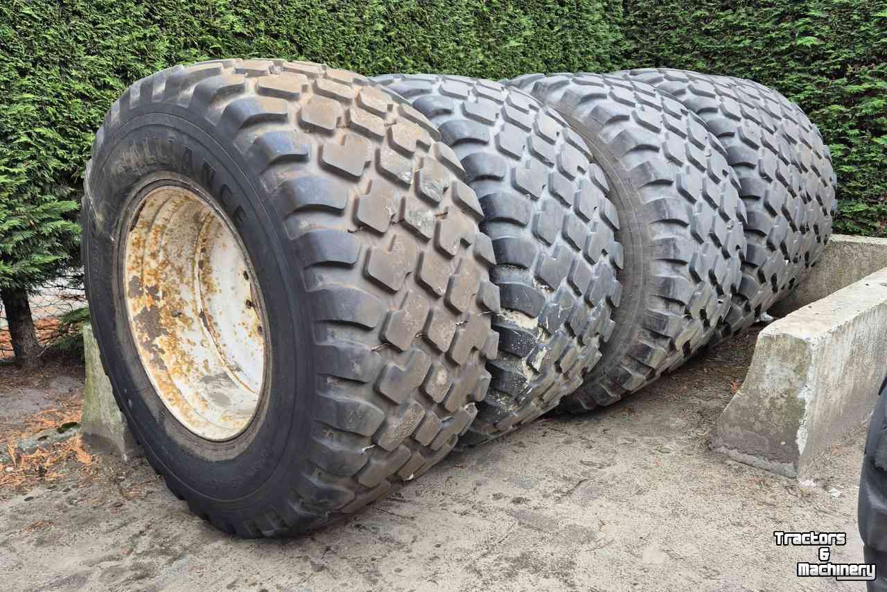 Wheels, Tyres, Rims & Dual spacers Alliance 710/50R30,5  Alliance 390