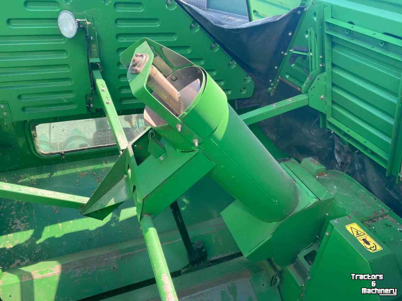 Combine John Deere 9880 STS combine