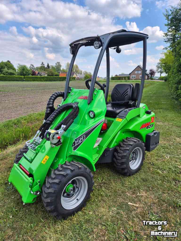 Telehandler Avant 423 TDL