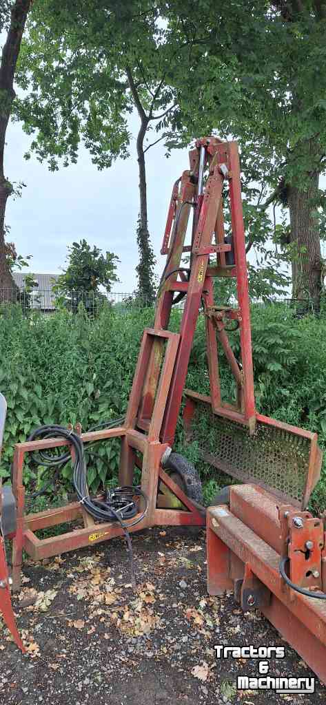 Mowing arm Wifo slootarm