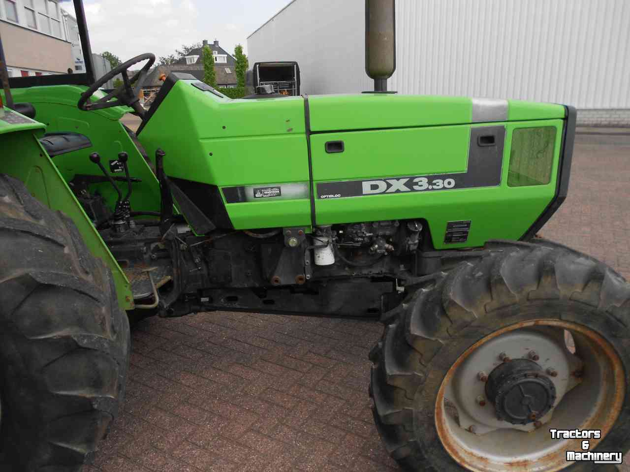 Tractor Deutz-Fahr dx 3.30