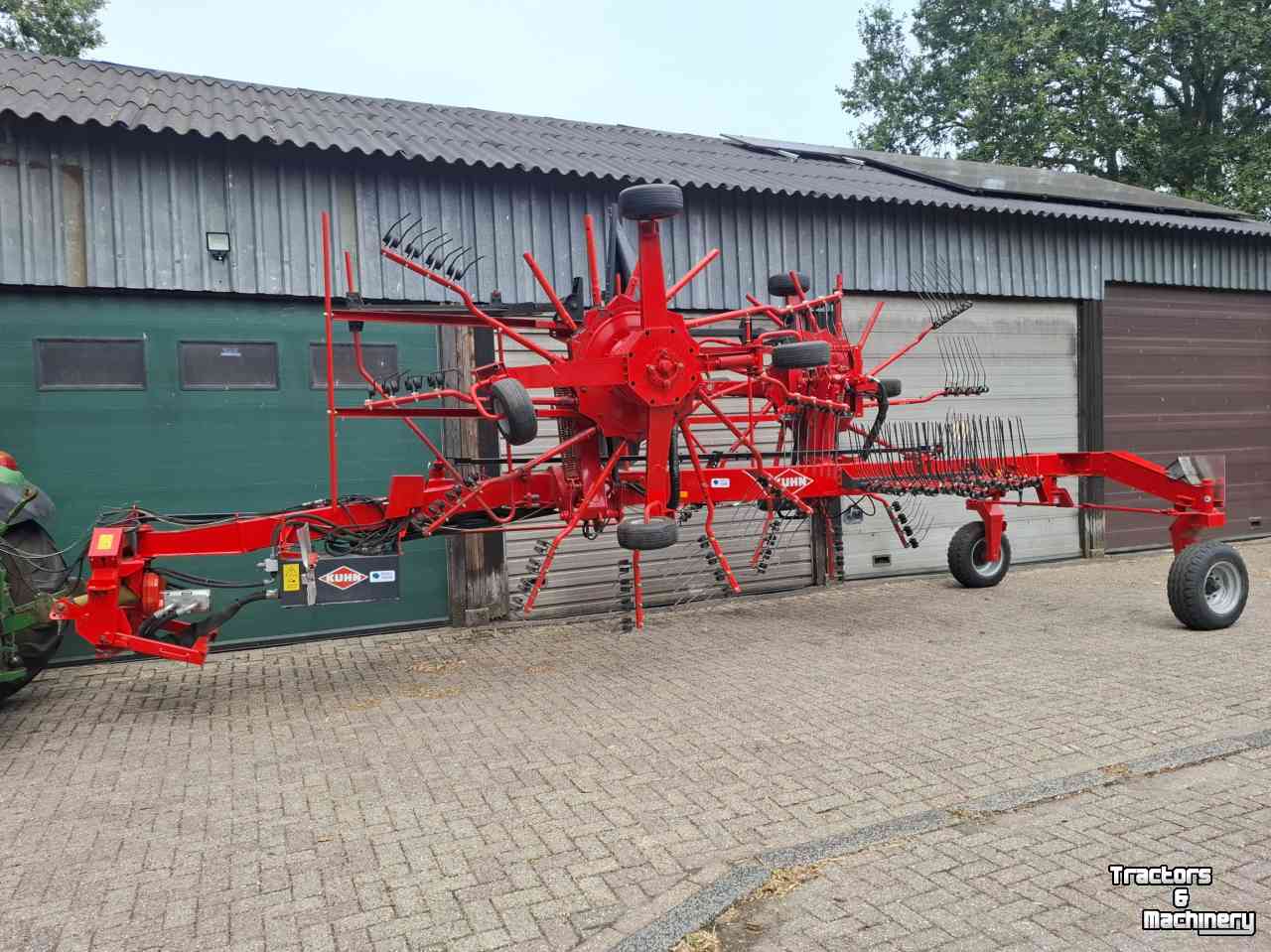 Rake Kuhn GA 8020 dubbele hark zijafleg, duiner dijker rugger wierser harken opdijker opduiner rotorhark