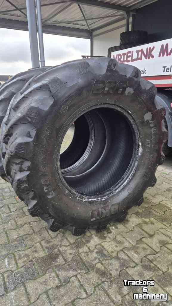 Wheels, Tyres, Rims & Dual spacers BKT 600/65R28 Agrimax RT657 25mm