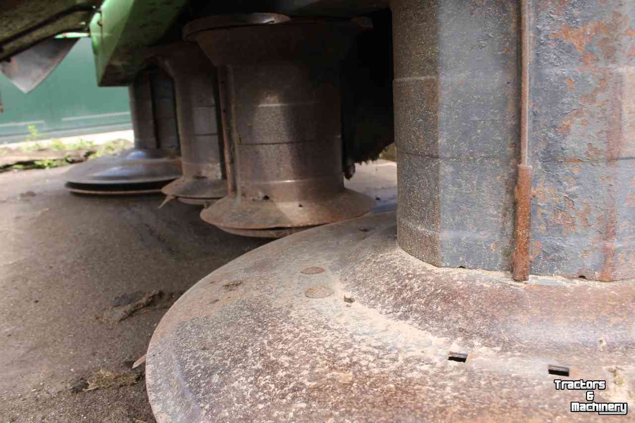 Mower Deutz-Fahr KM3.27FS (Vicon PZ CM265F CM270F) front trommelmaaier frontmaaier defect