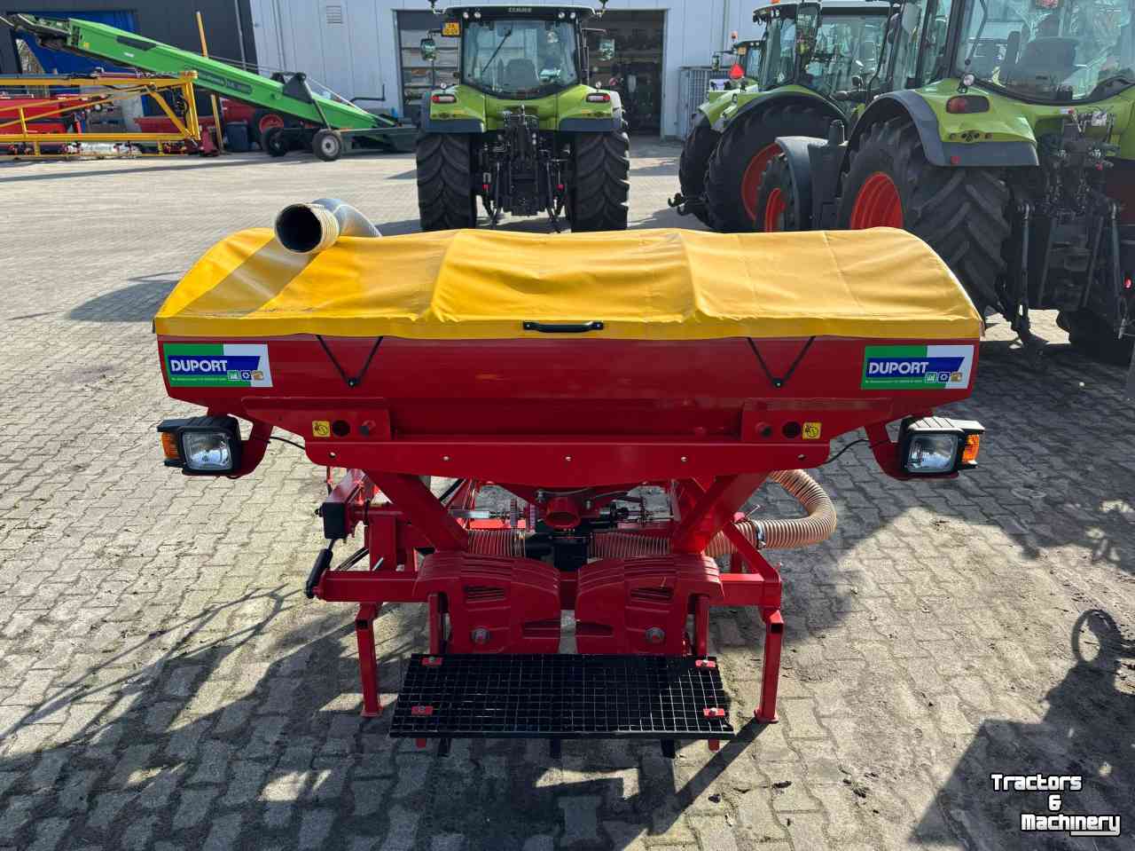 Front hopper seed drill Pneusej  FT1 fronttank