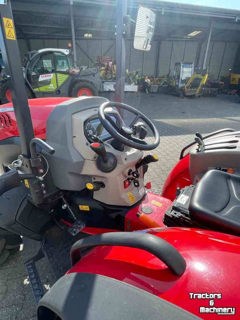 Small-track Tractor McCormick X2.055 smalspoor tractor (demo model)