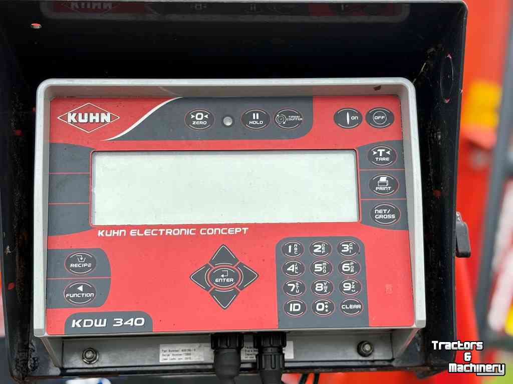 Vertical feed mixer Kuhn PROFILE 1870