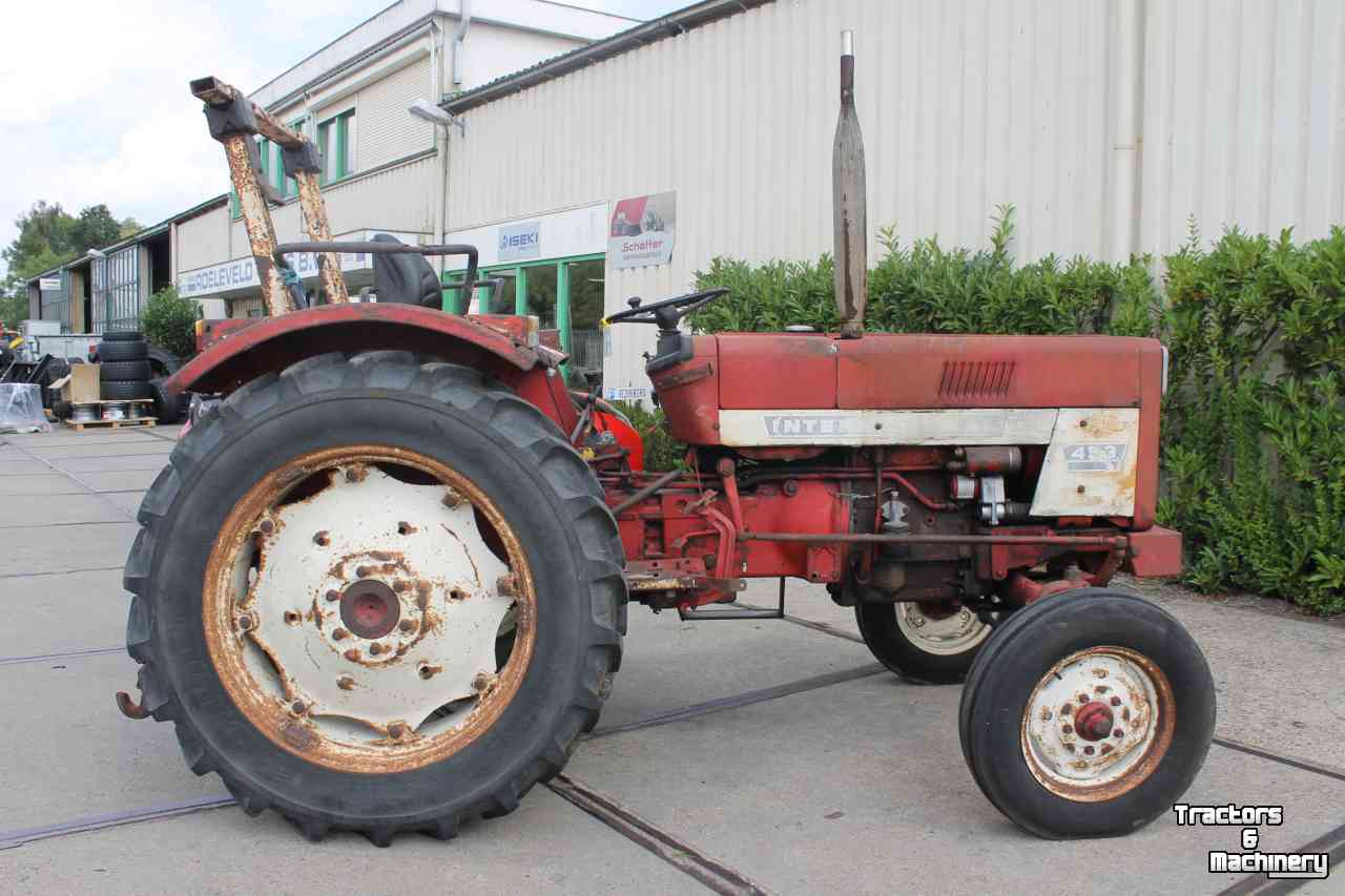 Tractor International 453 Cormick IHC International Harvester Case-IH trekker tractor