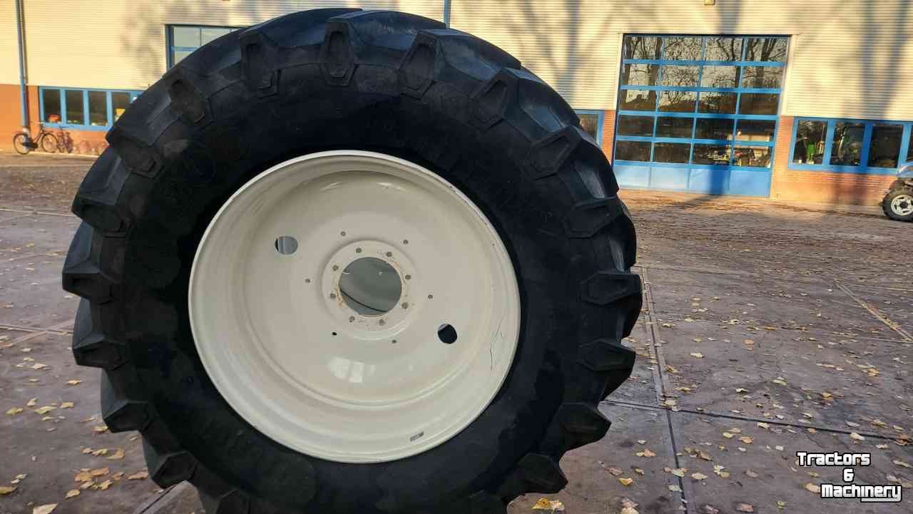 Wheels, Tyres, Rims & Dual spacers Trelleborg 650/65R38