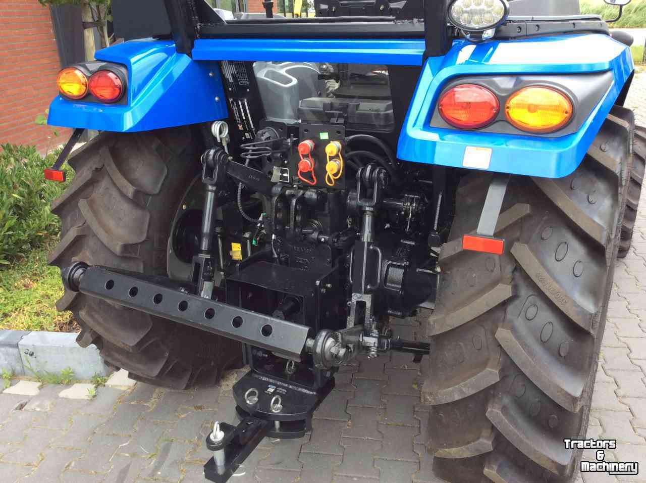 Tractor Solis S50 shuttle XL
