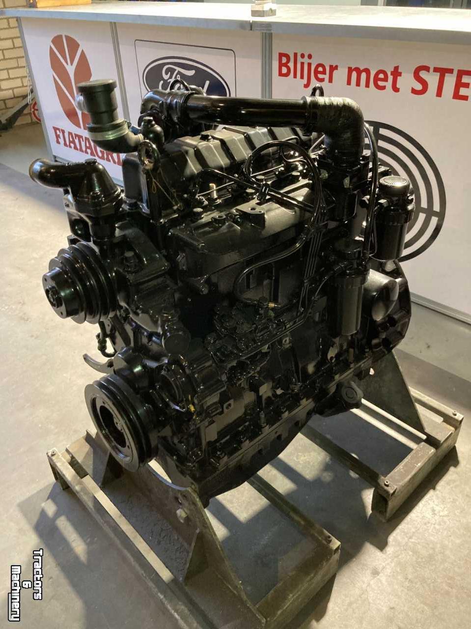 Engine Case Case CS 80 - 90 - 100