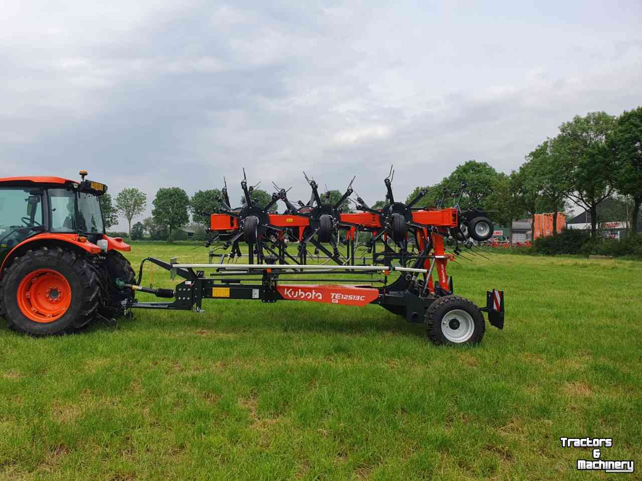Tedder Kubota TE12513C