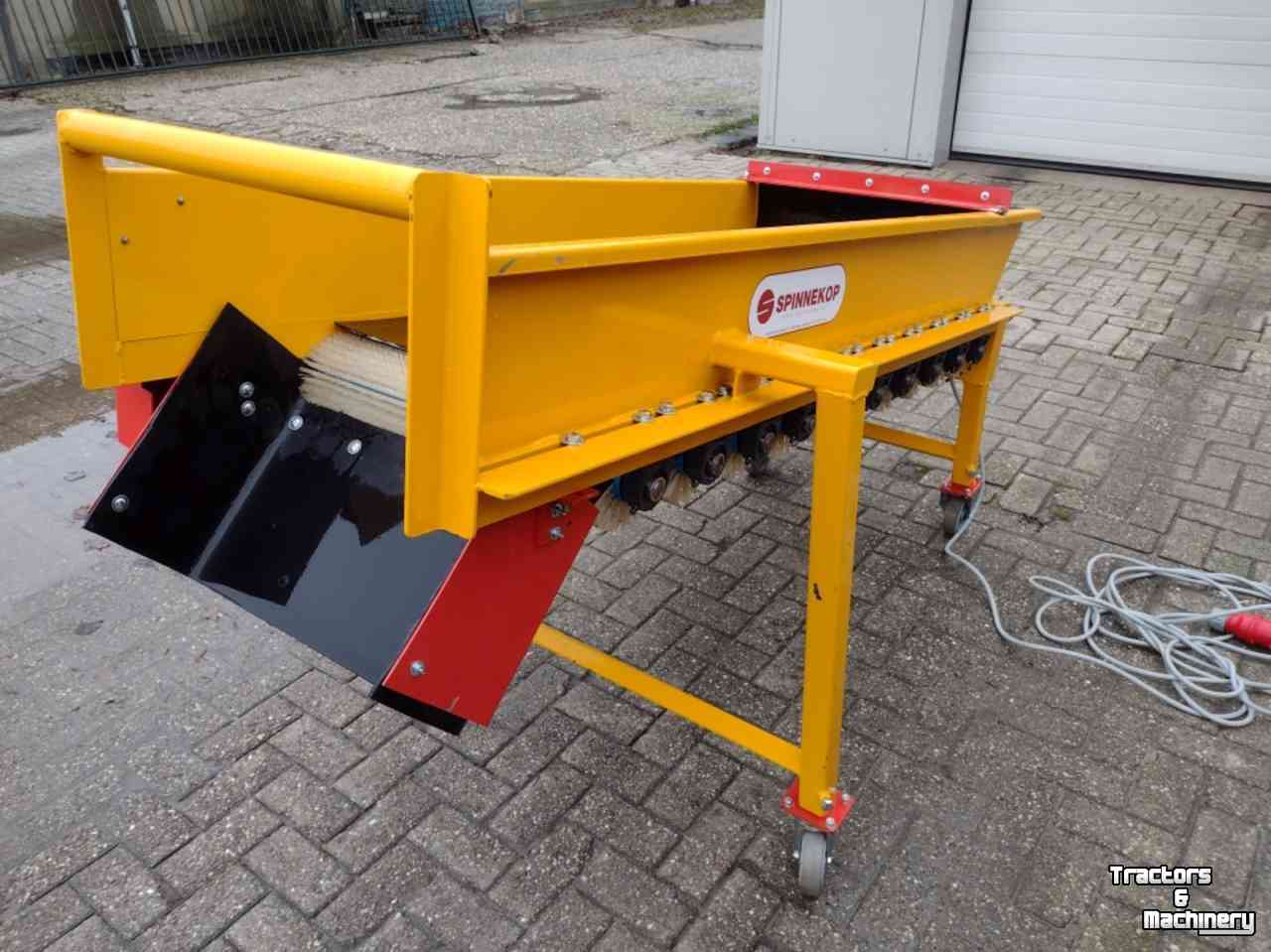 Other conveying equipment and accessories Spinnekop Spinnekop borstelmachine/poetsmachine