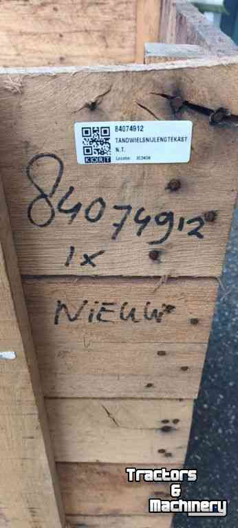 Used parts for forage harvesters New Holland CNH Tandwielsnijlengte kast