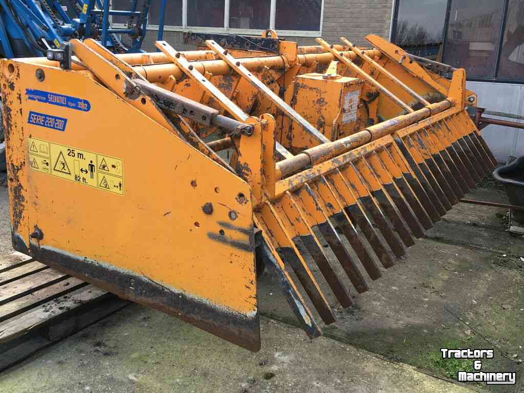 Spader machine Selvatici 3512