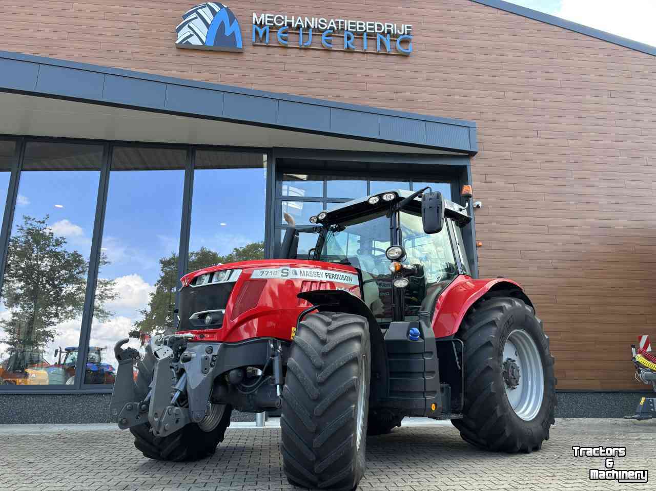 Tractor Massey Ferguson 7718S Efficiënt Dyna- VT