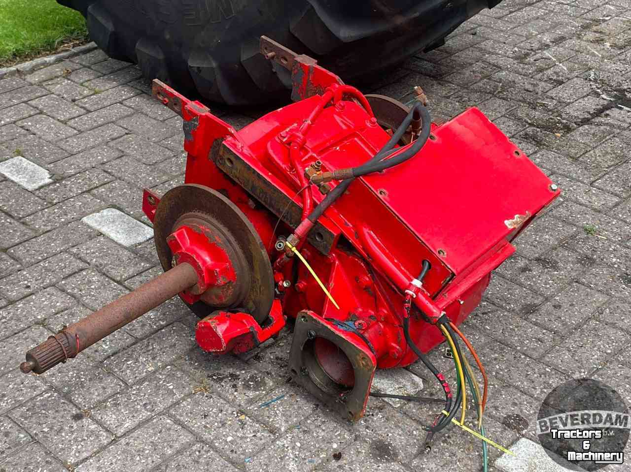 Other tractors and accessories  Vervaet as aangedreven as 1050/50R32