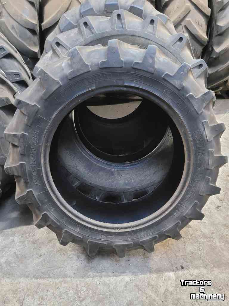 Wheels, Tyres, Rims & Dual spacers Michelin 11.2 R28