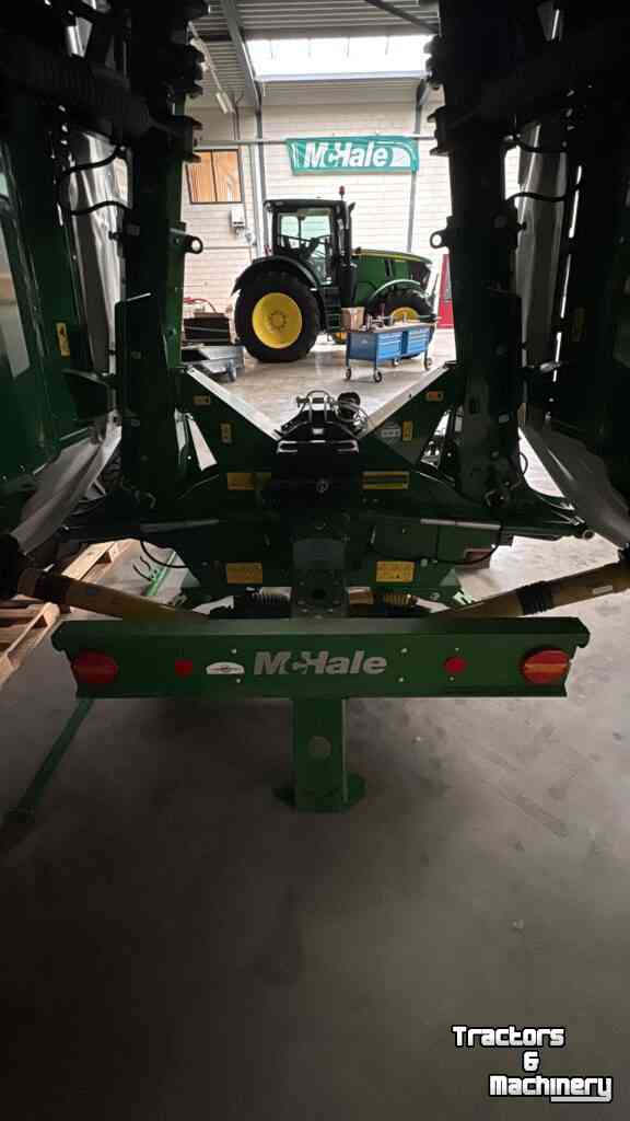 Mower McHale Proglide B9000 + F 3100 Triple Maaier Overjarig