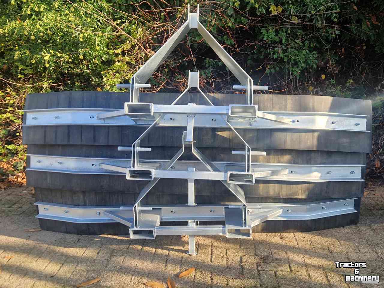 Rubber yard scraper  Rubberschuif modderschuif voerschuif