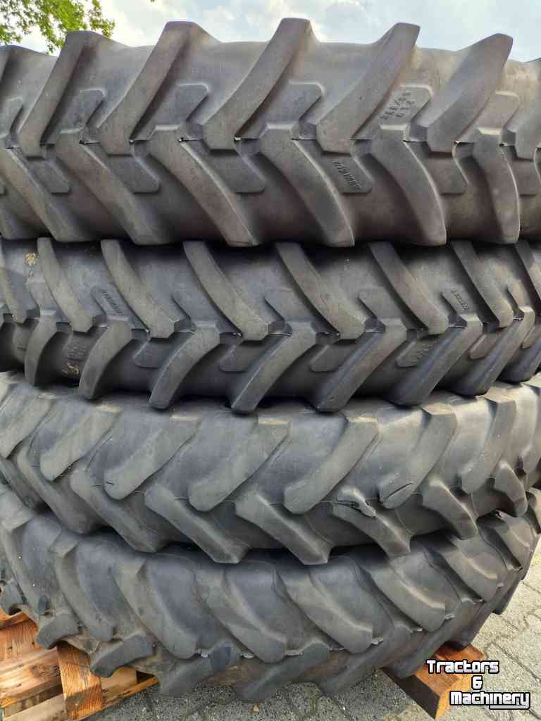 Wheels, Tyres, Rims & Dual spacers Michelin 320/90R54, cultuurwielen veldspuit