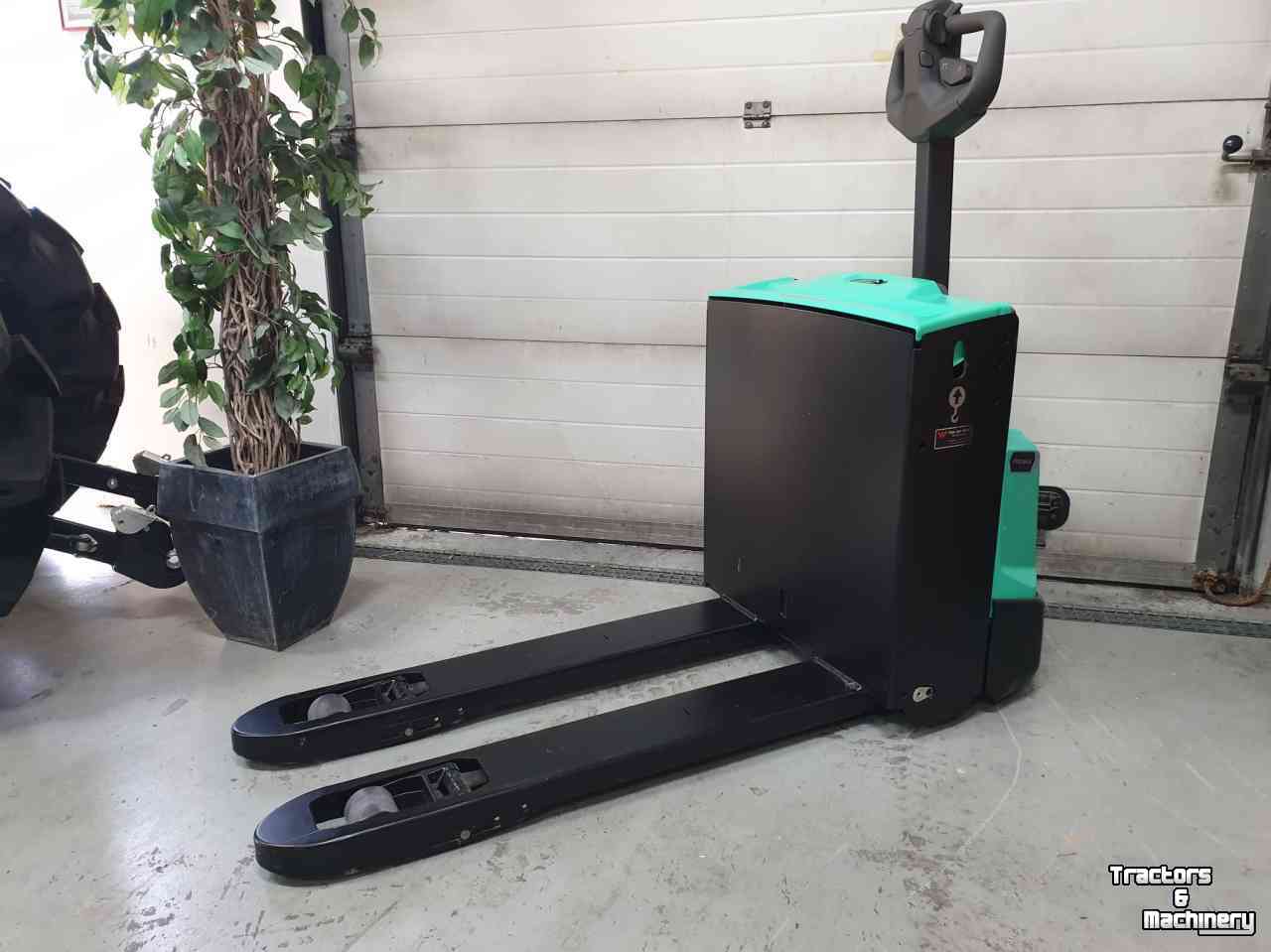 Electrical pallettruck Mitsubishi PBP16N3