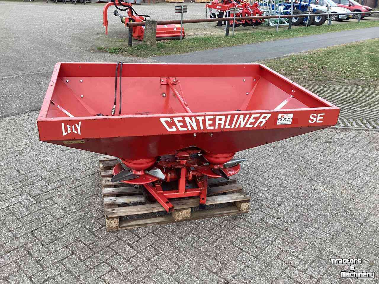 Fertilizer spreader Lely Centerliner SE Kunstmeststrooier