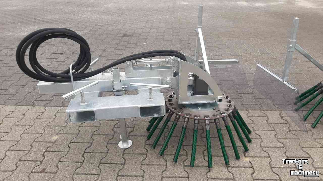 Weed brusher  VL Weed Brush onkruidborstel heftruck of shovel