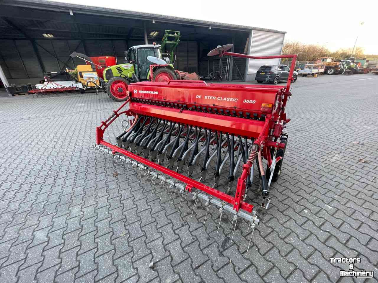 Seed drill Kongskilde Classic CS3000-29R zaaimachine