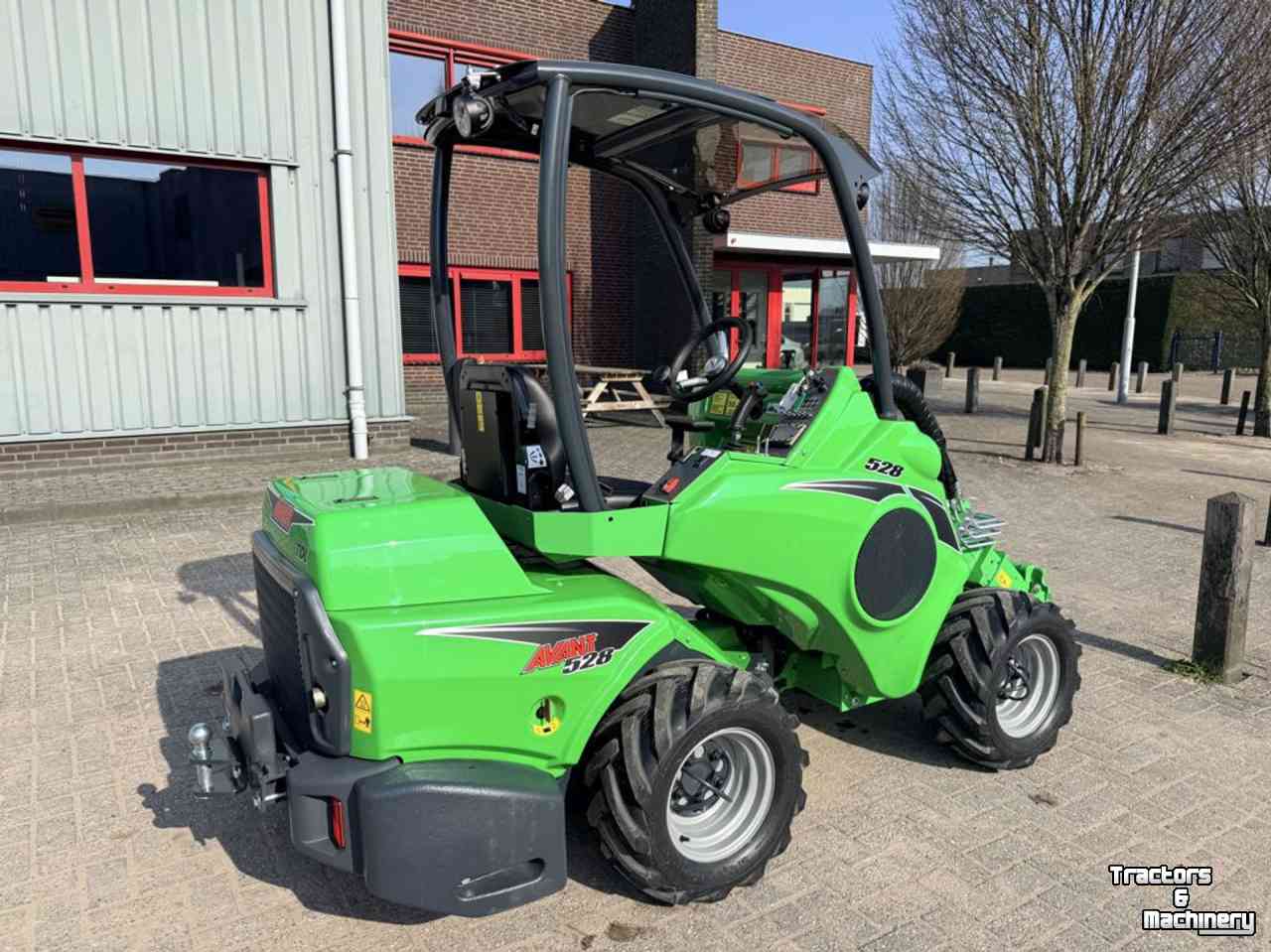 Wheelloader Avant 528 TDL Mini-Shovel