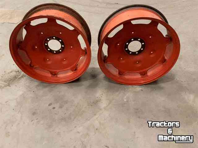 Wheels, Tyres, Rims & Dual spacers Deutz 14x34