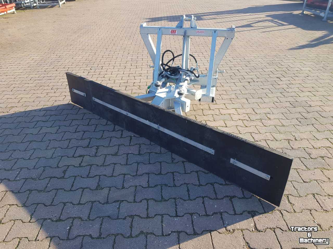 Rubber yard scraper GRS Rubber schaaf schuif hydraulisch