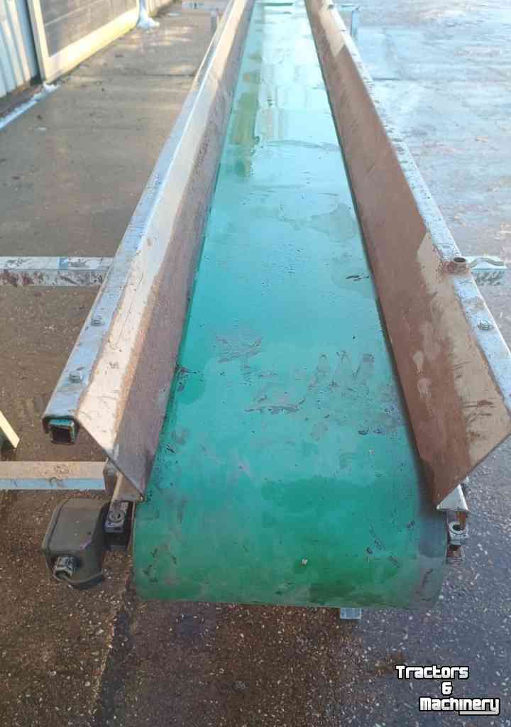 Conveyor  Transportband / doorvoerband / vlakke band / flat conveyor belt / flachband / förderband