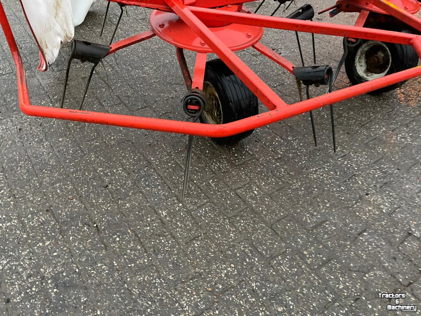 Tedder Kuhn GF 13002 Schudder