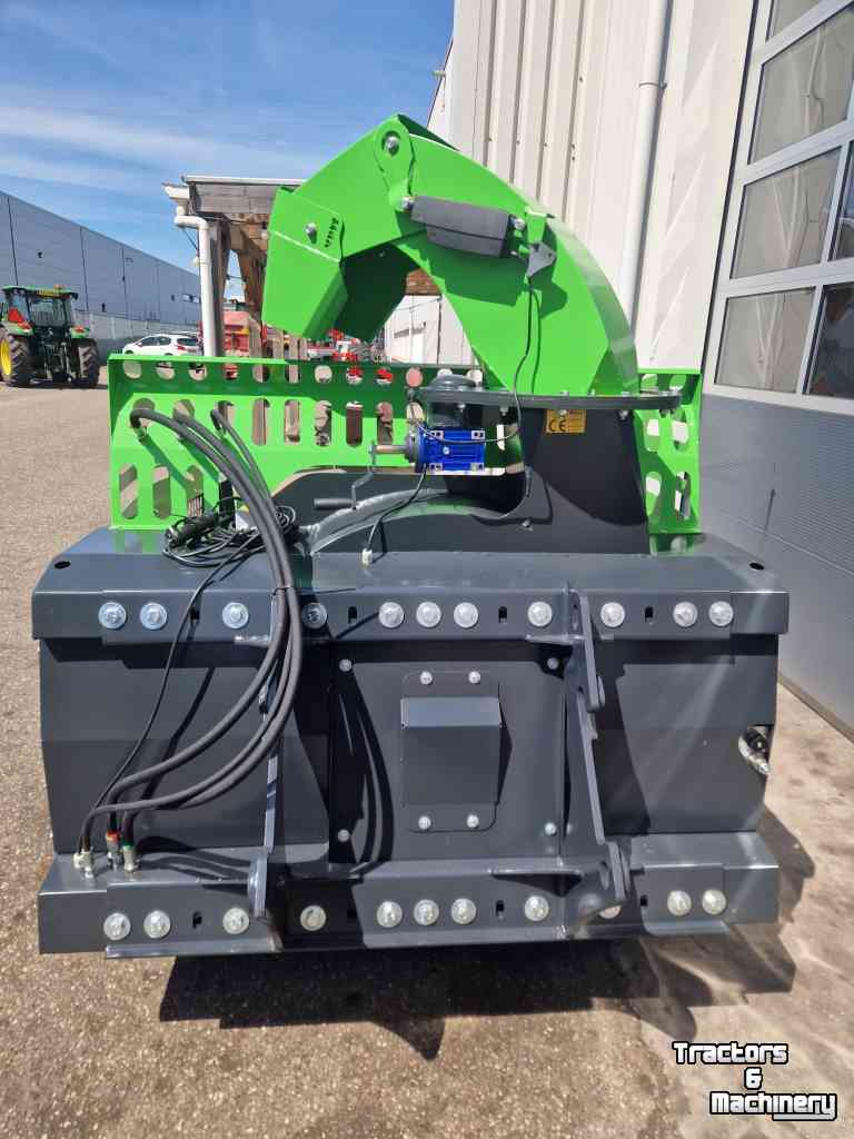 Straw spreader for boxes VDW Stroblazer Uno Power