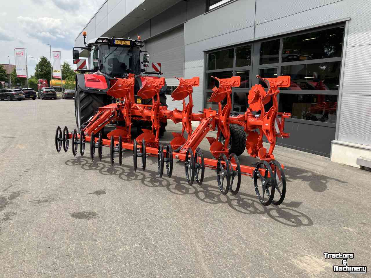 Ploughs Kuhn Varimaster L 5ET Onland Duoliner