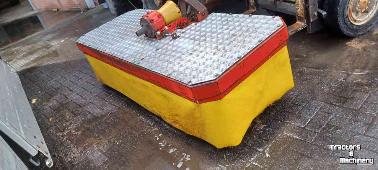 Mower Mörtl 210 Front-maaier / Frontmaaier