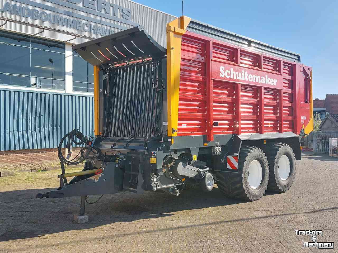 Self-loading wagon Schuitemaker Rapide 5800S Opraapwagen