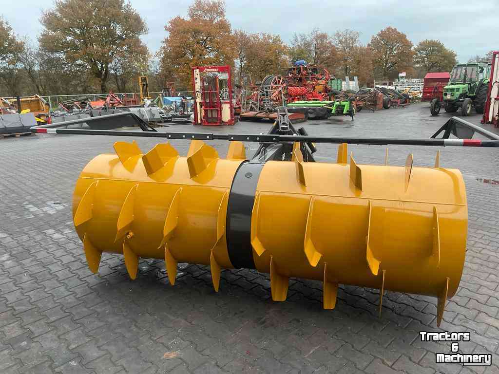 Silage spreader Mammut Silofox SF 280 Gigant