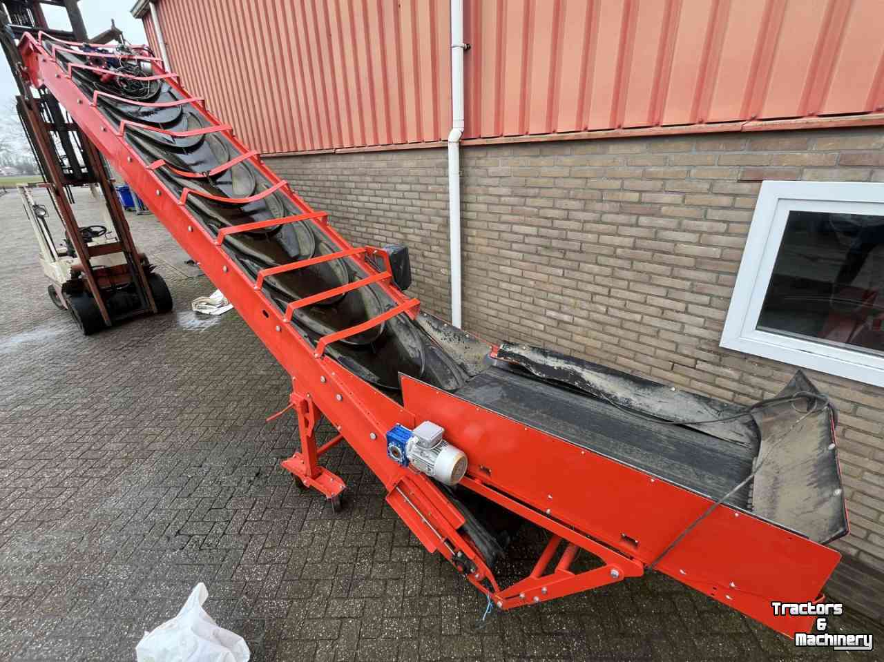 Conveyor  Downs, kniktransporteur, elevator, knik, transportband