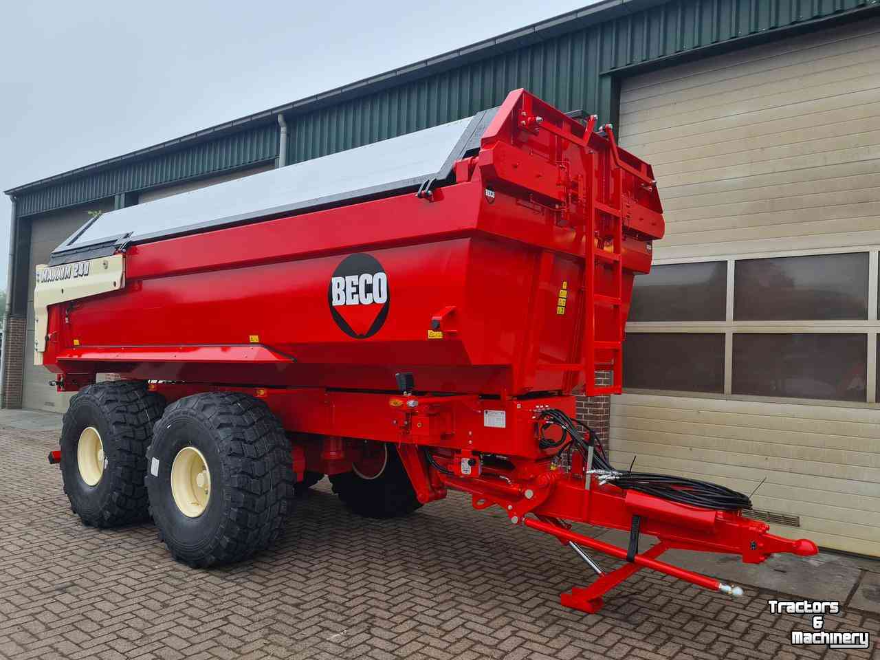 Earth- / Sand-dumper Beco Maxxim 240 XL