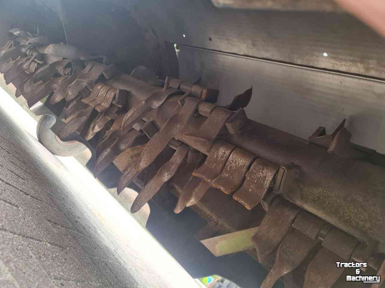 Haulm Topper Baselier LKB 320 Loofklapper