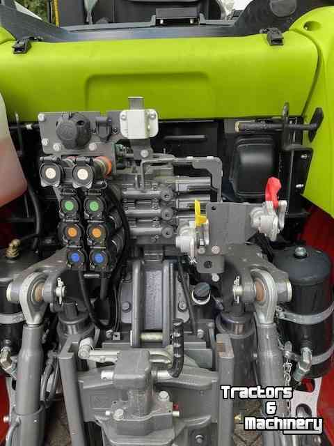Tractor Claas Arion 440-4 QS